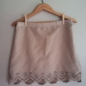 •H O L L I S T E R• S U A D E•